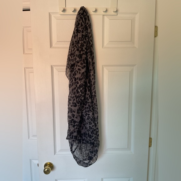 Black and Gray Leopard Print Infinity Scarf - Picture 3 of 6